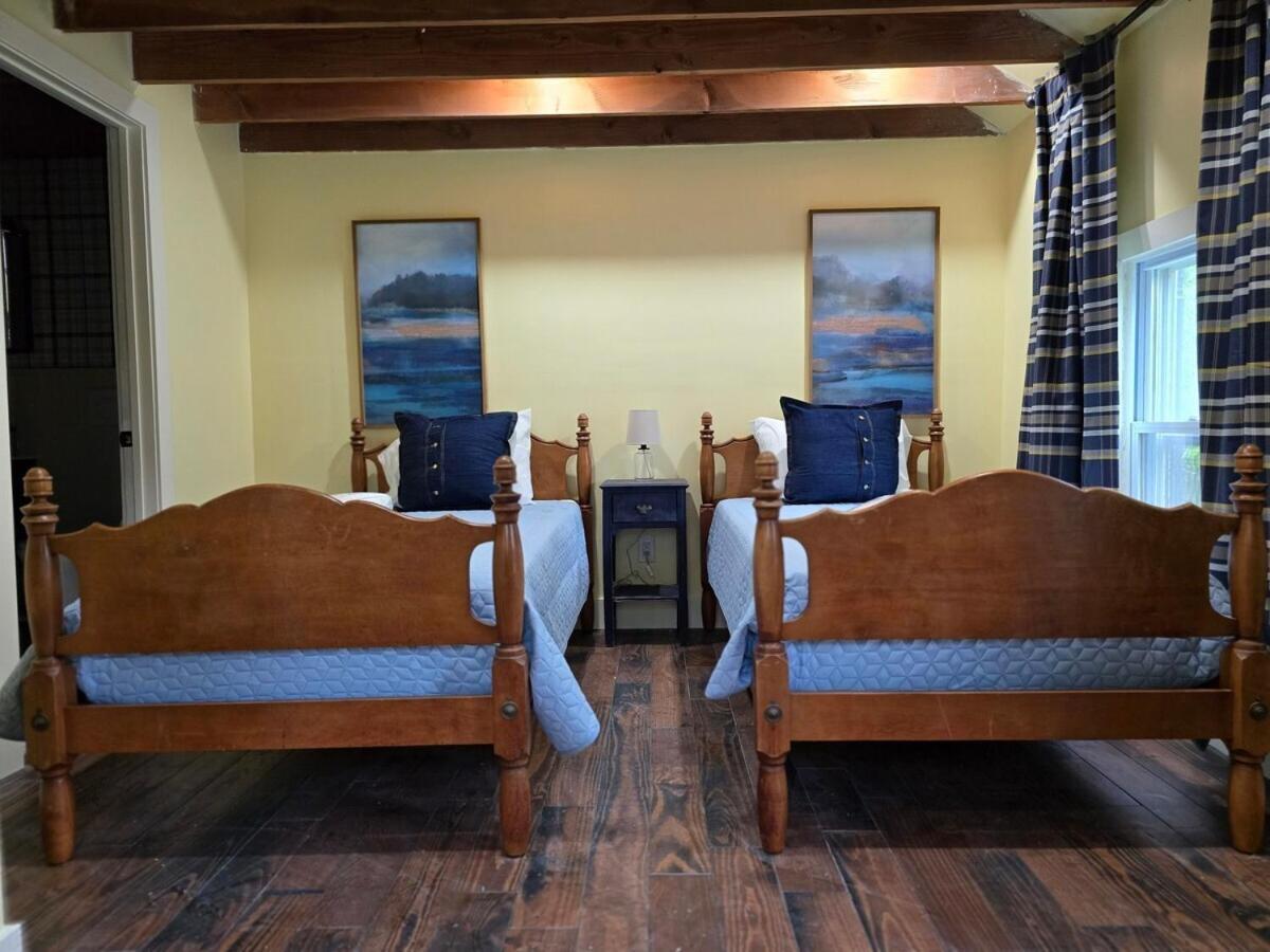 Heritage Trail Farmhouse New Hampton Екстериор снимка