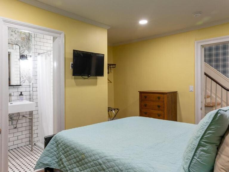 Heritage Trail Farmhouse New Hampton Стая снимка